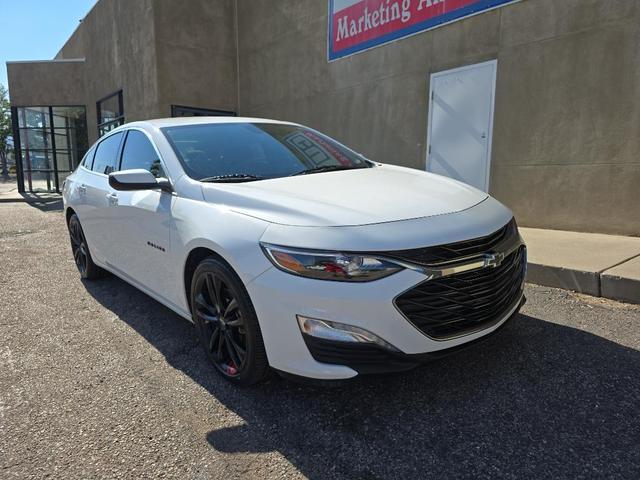 Photo of 2020 Summit White Chevrolet Malibu