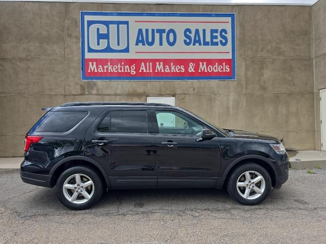 Photo of 2019 Agate Black Metallic Ford Explorer