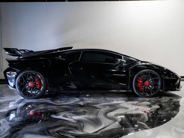 Photo of 2022  Lamborghini Huracan STO