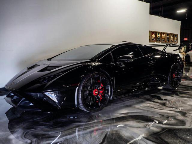Photo of 2022  Lamborghini Huracan STO