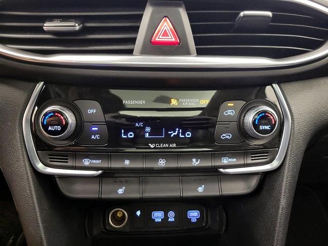Photo of 2020 Gray Hyundai SANTA FE