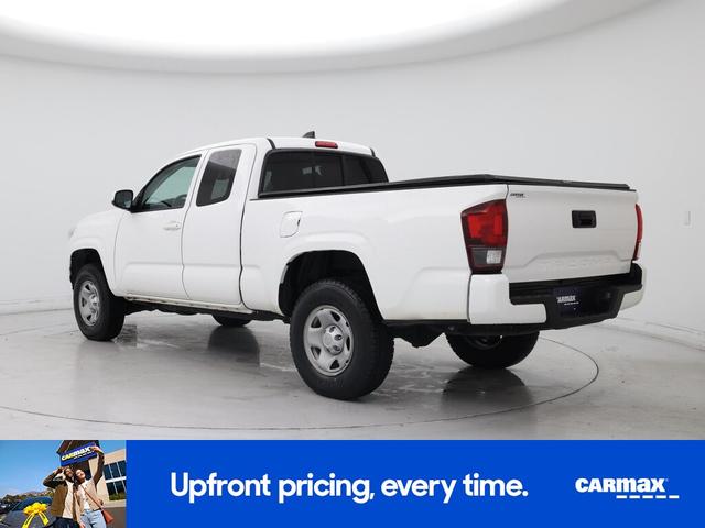 Photo of 2022 White Toyota Tacoma