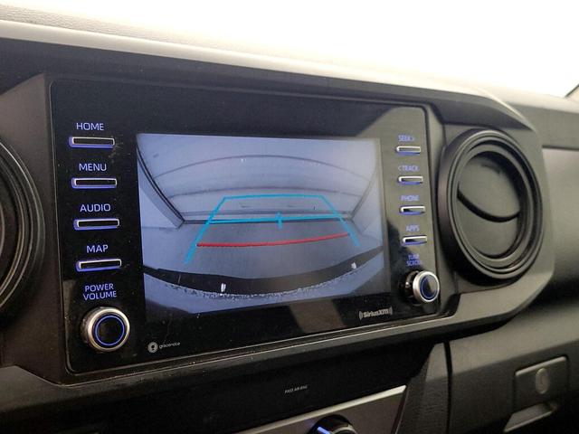 Photo of 2022 White Toyota Tacoma