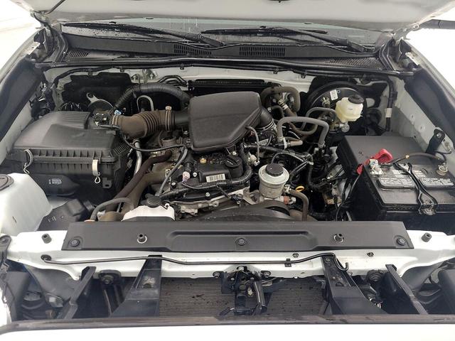 Photo of 2022 White Toyota Tacoma