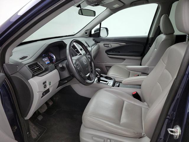 Photo of 2019 Blue Honda Ridgeline