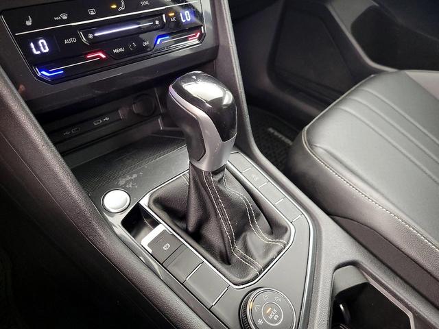 Photo of 2022 Black Volkswagen Tiguan