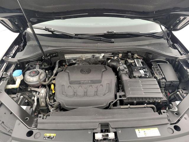Photo of 2022 Black Volkswagen Tiguan