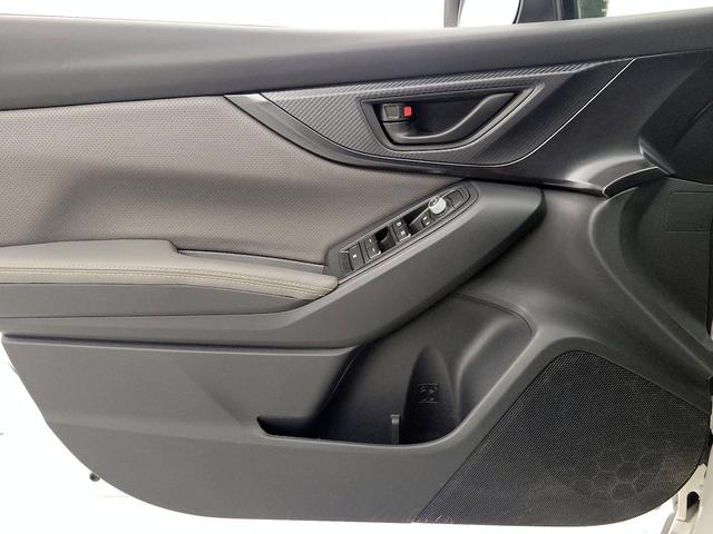 Photo of 2021 White Subaru Crosstrek