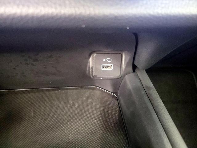Photo of 2023 White Honda HR-V