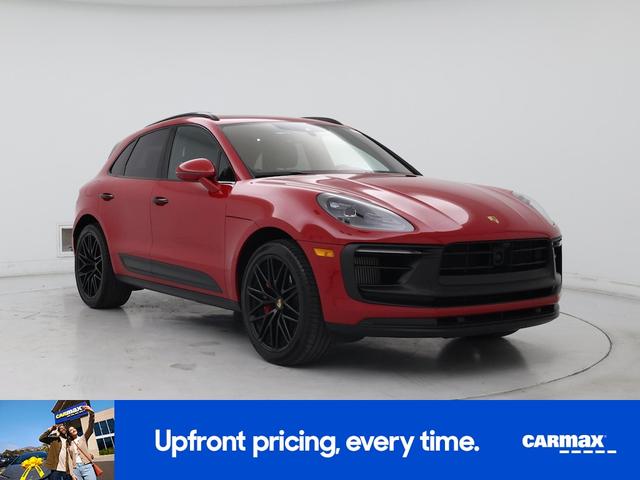 Photo of 2024 Red Porsche Macan