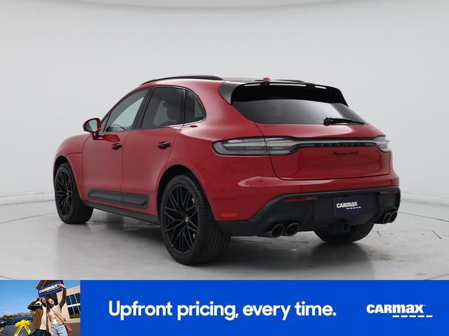 Photo of 2024 Red Porsche Macan