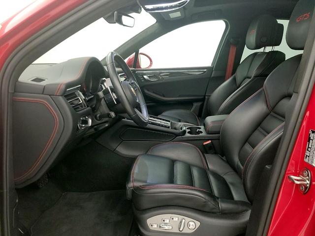 Photo of 2024 Red Porsche Macan