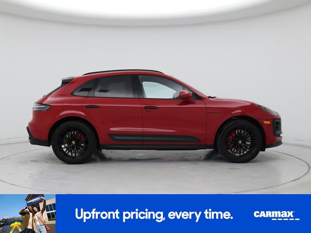 Photo of 2024 Red Porsche Macan
