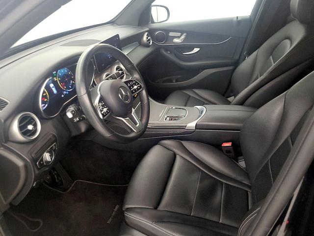 Photo of 2021 Black Mercedes-Benz GLC 300