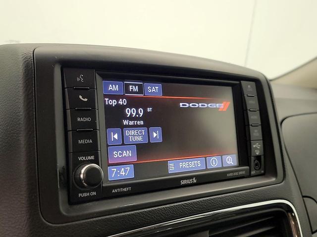 Photo of 2020 Blue Dodge Grand Caravan
