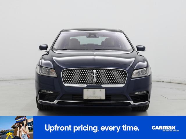 Photo of 2017 Blue Lincoln Continental