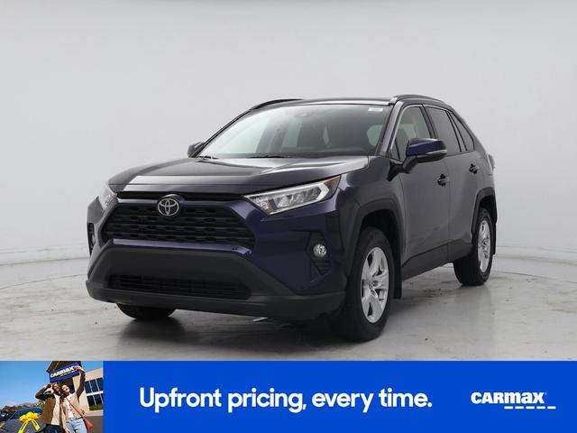 Photo of 2019 Blue Toyota RAV4