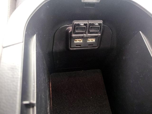 Photo of 2019 Blue Toyota RAV4