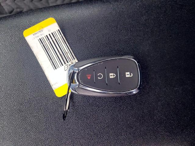 Photo of 2022 Blue Chevrolet Equinox