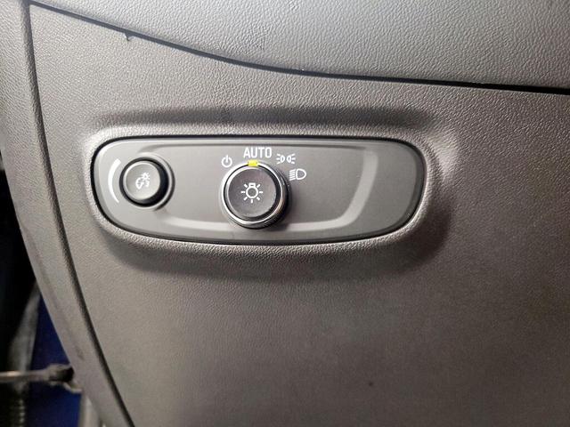 Photo of 2022 Blue Chevrolet Equinox