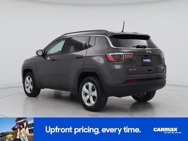 Photo of 2018 Gray Jeep Compass