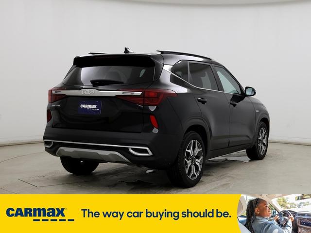 Photo of 2023 Black Kia Seltos