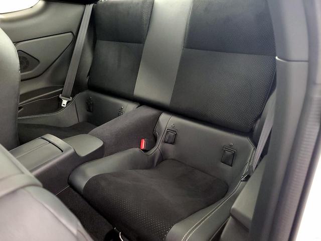 Photo of 2023 White Toyota GR86
