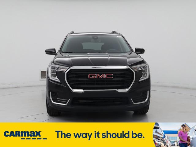 Photo of 2022 Black GMC Terrain