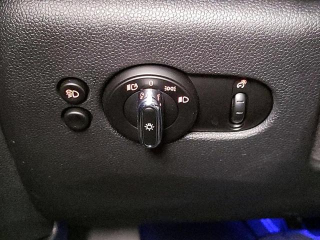 Photo of 2023 Green MINI Hardtop