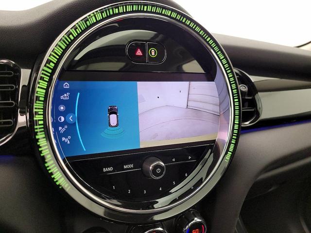 Photo of 2023 Green MINI Hardtop