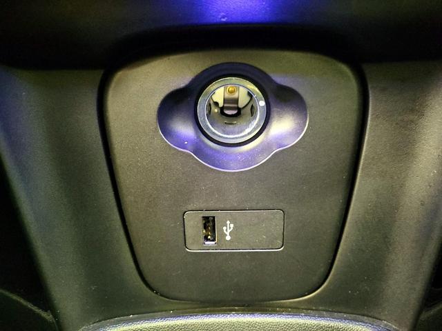 Photo of 2023 Green MINI Hardtop