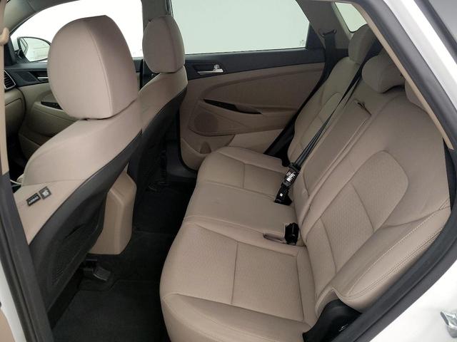 Photo of 2021 White Hyundai TUCSON
