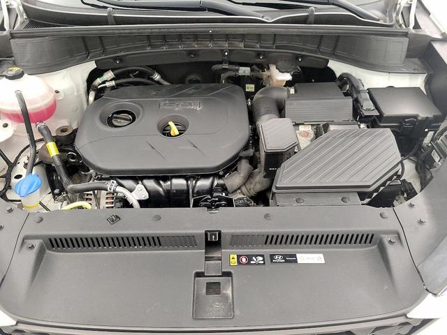 Photo of 2021 White Hyundai TUCSON