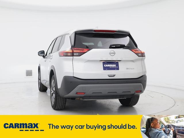 Photo of 2023 Silver Nissan Rogue