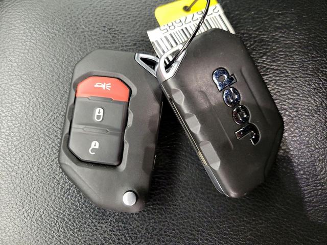 Photo of 2020 Black Jeep Wrangler