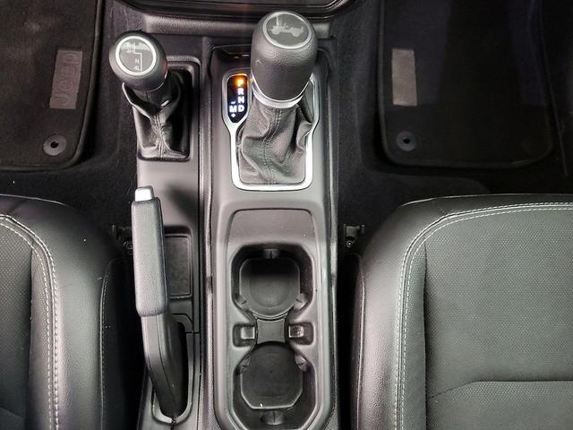 Photo of 2020 Black Jeep Wrangler