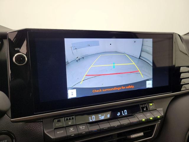 Photo of 2025 Gray Toyota Camry