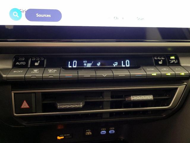 Photo of 2025 Gray Toyota Camry