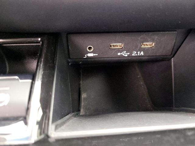 Photo of 2021 Gray Subaru Legacy