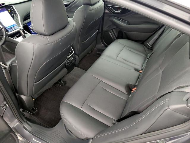 Photo of 2021 Gray Subaru Legacy