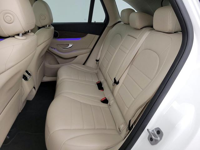Photo of 2022 White Mercedes-Benz GLC 300
