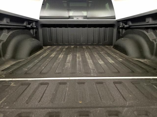 Photo of 2022 White RAM 1500
