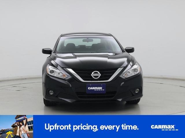 Photo of 2018 Black Nissan Altima