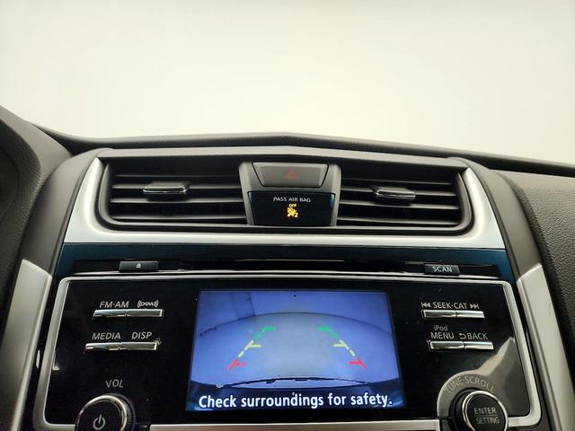 Photo of 2018 Black Nissan Altima