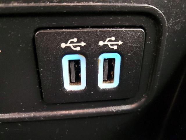Photo of 2021 Silver Ford EcoSport