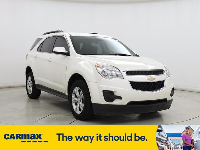 Photo of 2015 White Chevrolet Equinox