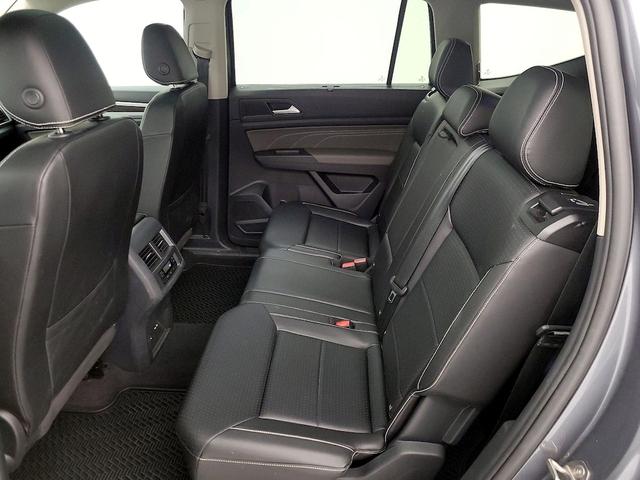 Photo of 2023 Gray Volkswagen Atlas