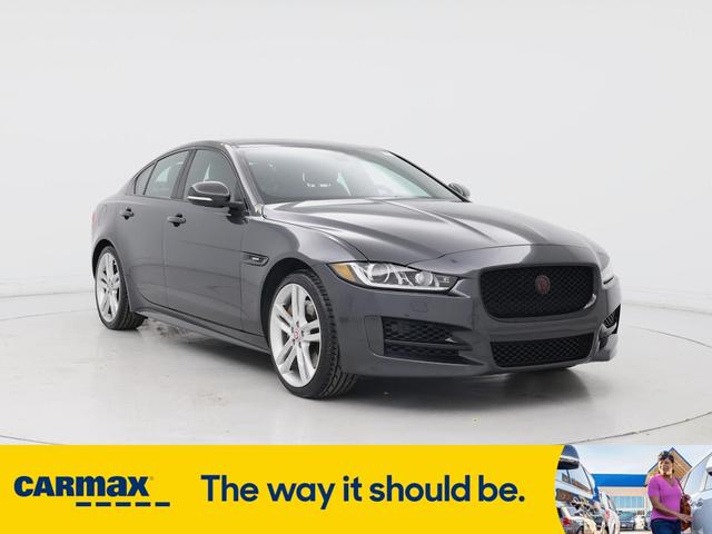2017 Jaguar XE
