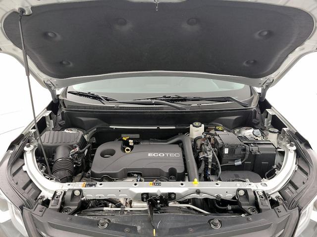 Photo of 2021 Silver Chevrolet Equinox