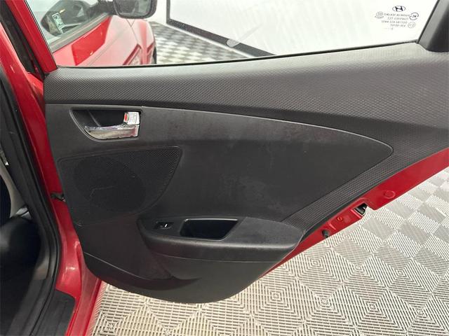 Photo of 2014 Boston Red Metallic Hyundai Veloster